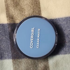 545 warm beige makeup